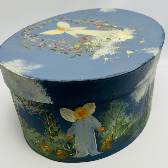 Hand Painted Angels Scene 8.5" Oval Lidded Cardboard Storage Trinket Box Vtg - Picture 4 of 11